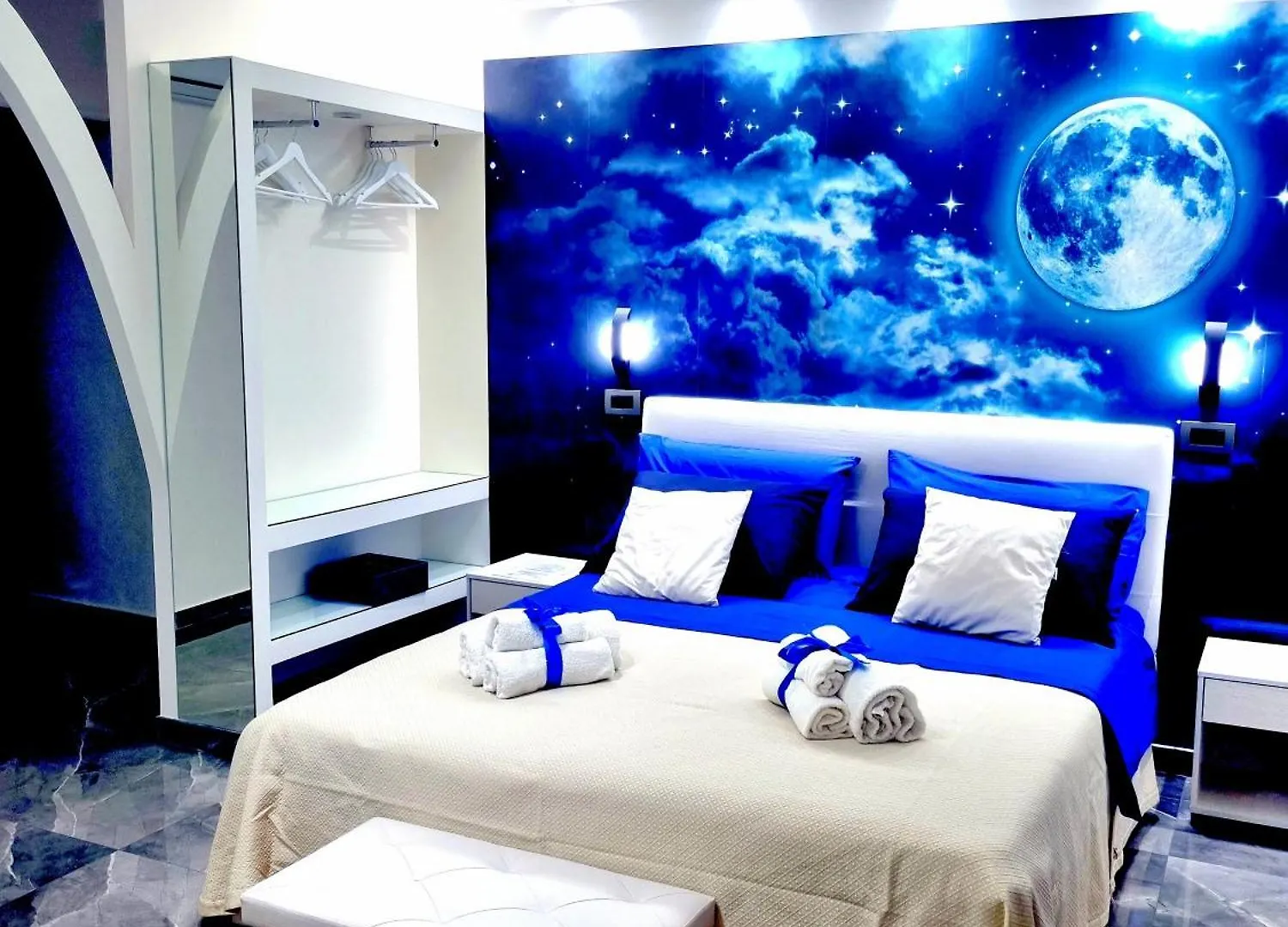 Apartament La Luna A Toledo Neapol