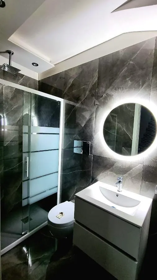Apartment La Luna A Toledo Naples Italy