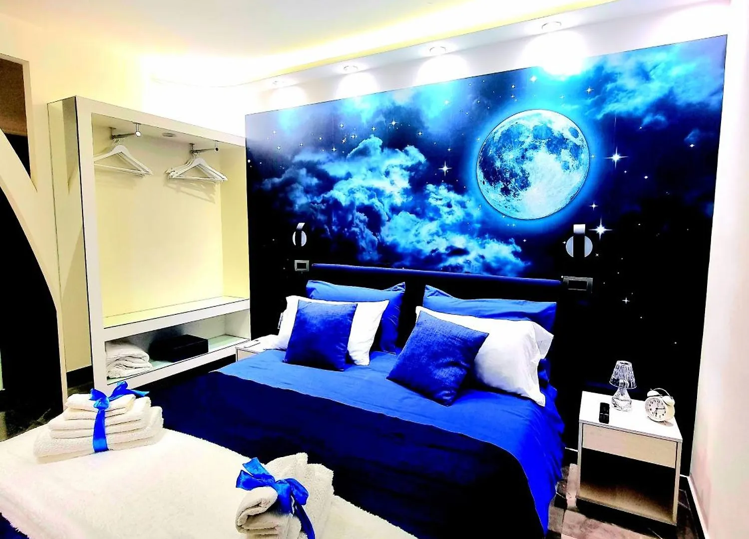 La Luna A Toledo Naples Apartment